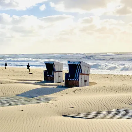 Nordnest - Strandnahe Und Zentrale Lage Auf Sylt